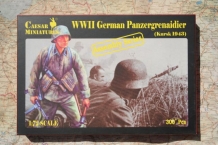 images/productimages/small/WWII German Panzergrenadier Kursk 1943 Caesar Miniatures 7715 doos.jpg